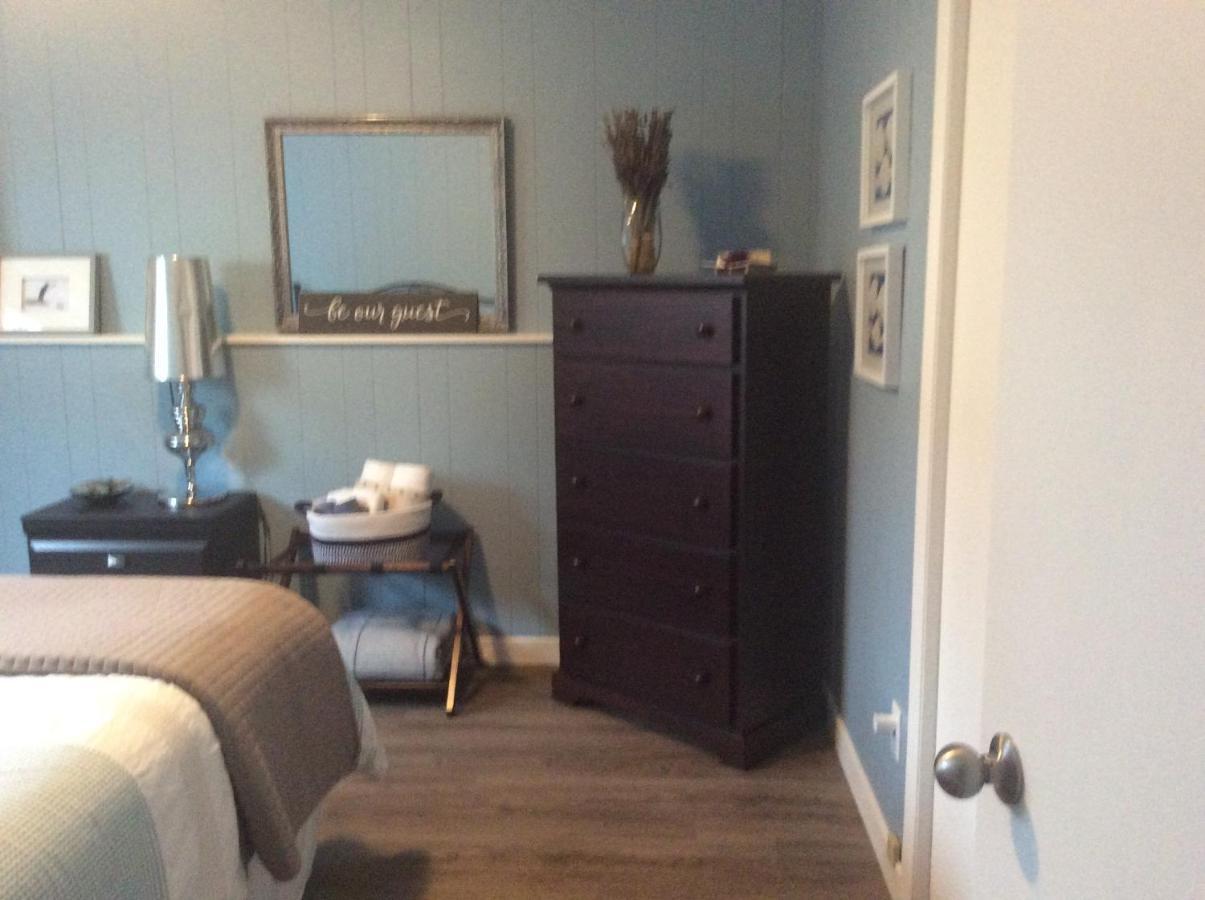 Berkie'S Bed & Breakfast Port Alberni Buitenkant foto