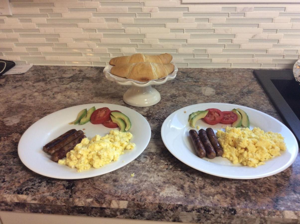 Berkie'S Bed & Breakfast Port Alberni Buitenkant foto